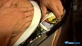 UndieTwinks: Kelly Cooper Jacks Off And Creams His Cock In Hot Undies