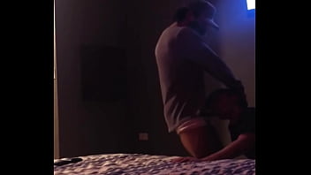 mi mejor amigo hetero me deja probar su pocha luego de unas copas