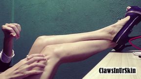 Scratching legs with my long claws