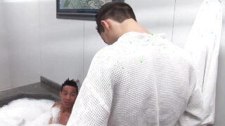 Antara kaum pasangan, tanpa baju, menjilat, bilik mandi – gay dubur fucked