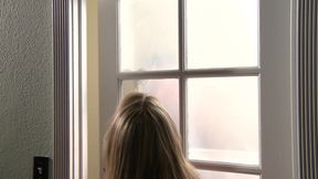 Blonde criminal fucks a hot babe before taking in a big dick