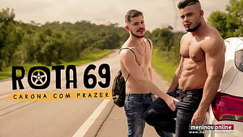 Rico Marlon &amp_ Rodrigo Weeh - Bareback (Rota 69: Carona com Prazer)