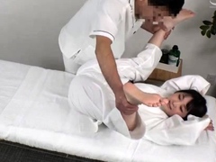 Amateur Asian MILF Hardcore Sex at014