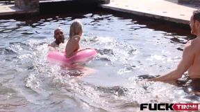 Emma Hix in Wet Summer Spinner