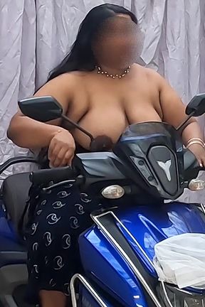 Mallu House Wife Nude Photoshoot on Scooter. Sexy Mallu Girl Stripping of for the Camera.