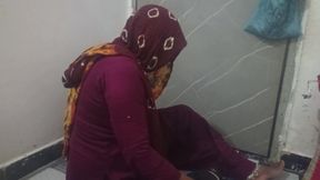 Bhabhi ji ki mast thukaee aur pilai