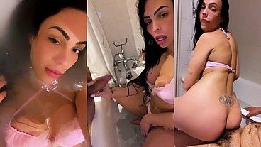 Exclusive For Subscribers - Yesterday I had a problem with the plumbing in my house and the technician came here to solve it... - Ts Vanessa Rafaella