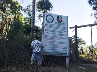 Mulher motorista de APP parou carro ao ar livre para foder com passageiro!