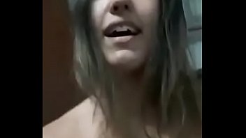 Novinha Peladinha - Fell on the net - Whatsapp