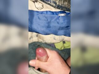 daily jerk off 04/30 - cumming in bed late at night