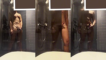 Hotel Erotic Shower Show