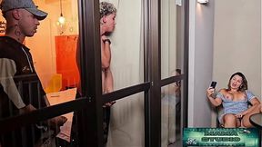 MILF seduces and double-fucks her two young girlfriends