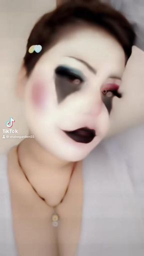Sexy clown 🤡