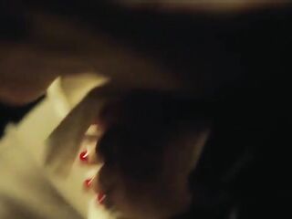 aunty screwing in the car & groaning