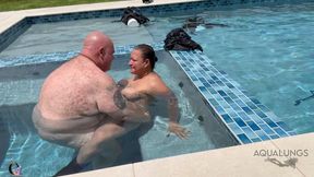 LP-297 Fucking in the Pool