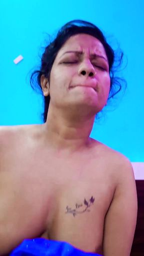 Must-share moment from &quot;Indian desi wife ko chuda ghodi bana ke desi style me chod chod ke chut ka pani nikal diya in Hindi&quot;