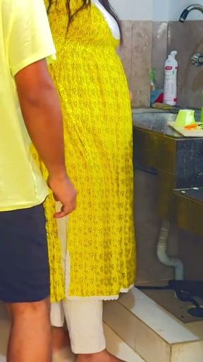 Neighbors fuck new Married wife while cutting vegetables in kitchen - Jabardast Chudai   Clip 1