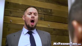 Suited gay businessman Skyy Knox worships his bosses feet