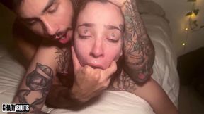 Tattooed Latina takes a rough pounding