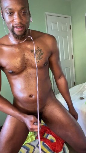 Kennie Jai Strips and Shows for Fans on Cam