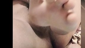 batendo uma punheta ate ficar toda gozada!