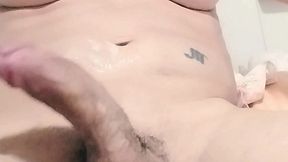 batendo uma punheta ate ficar toda gozada!
