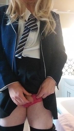 Horny Dolled-up Sissy Cumshot