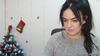 Brunette amateur babe in sweater chats on webcam show