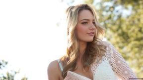 Kenna James glamour nude model