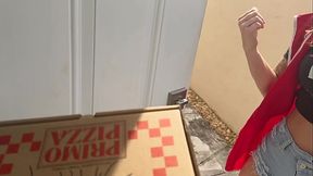 I fucked the pizza delivery girl