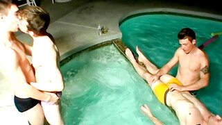 Undie 4-Way - Hot Tub Action - Mike Jeremiah Zack and Kenny 2