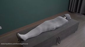 Cling-film human-shaped chair