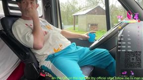 I'm masturbating in a parking lot and a guy is watching me from his car.