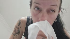 Happy dancing nose after was cleaned with wet wipes
