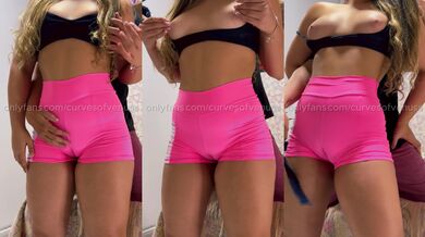 Spanking my stepsister's pussy at a fan's request