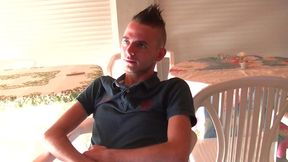 2103 minet baise par son pote heterovoici mon pote tony baise par son pote ...