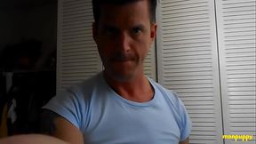 Hunk Jeff Drizzle Got His Cock Throbbing During Foot Play