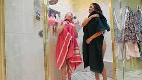 Girl-next-door showers with her thoughts all over her pussy