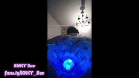 KNKY Bee: Floodlight Compilation - Bee&#039;s ass is lit up