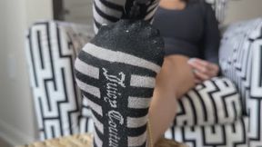 AFTER GYM SWEATY SOCK REMOVAL JOI