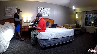 Maxine X Was Filmed By Selah Rain During Wild Gang Bang Session!