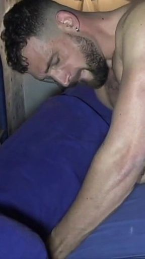 Muscle Boyf Ucked Raw by Twink