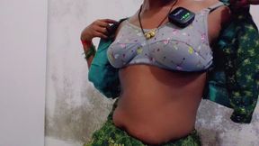 Desi Village House Wife Homemade Wnat To Big Cock In Thair Pussy
