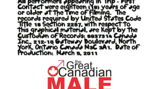 Chlupatí potetovaní kanadští muži hluboko v krku šukají penisy a pak se nechají šukat do zadku