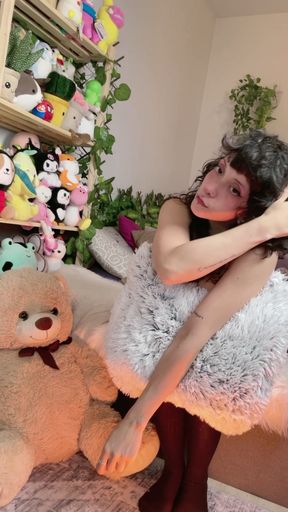 Tattoos and trembles, I taste your cum like victory. 💋