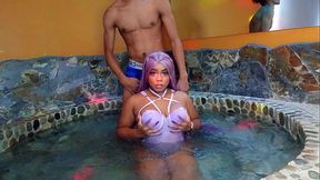 mujer otaku follada duro en un motel