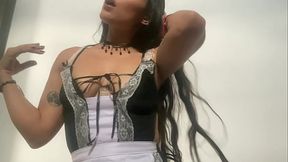 &quot_Soy tu sirvienta sexy y complaciente, &iquest_donde limpio?&quot_