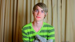 Preston Andrews &amp; His Hilarious Voice Characters Talk to the Camera