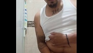 Me jalo la verga bien rico