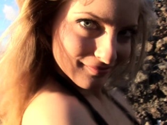Chubby blonde brianna solo masturbation